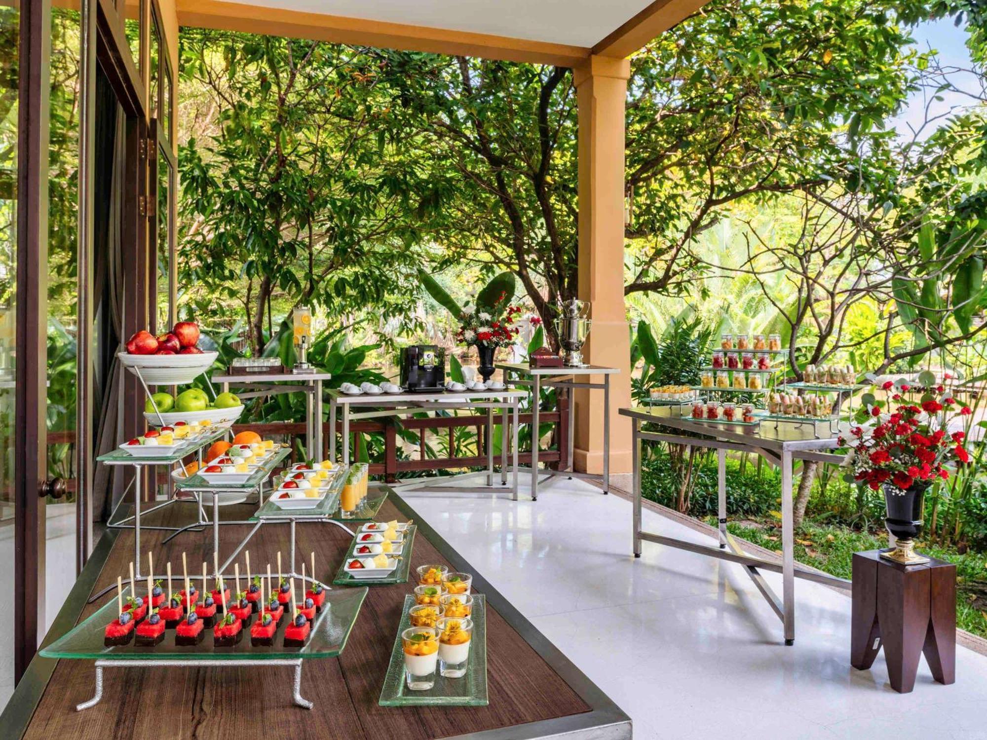 Mövenpick Asara Resort & Spa Hua Hin Bagian luar foto